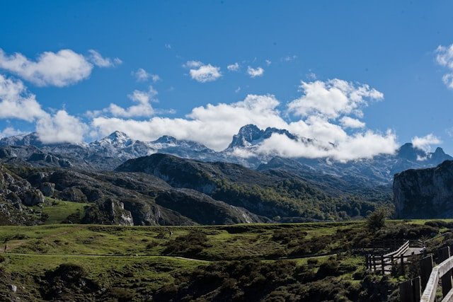 Rutas por Picos de Europa ordenadas por dificultad real